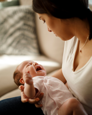 Der Abendwahnsinn – warum schreit mein Baby gerade abends? - Der Abendwahnsinn – warum schreit mein Baby gerade abends?