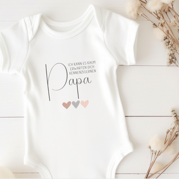 Babybody zur Schwangerschaftsverkündung für den Papa